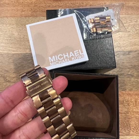 Michael Kors watch - Rose Gold